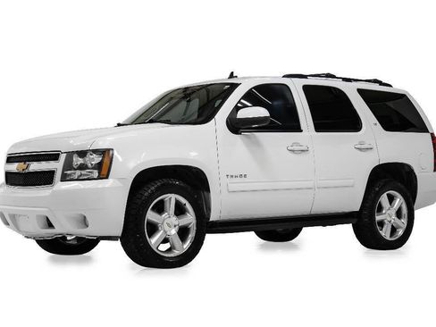 Used 2013 Chevrolet Tahoe LT AWD/4WD image 2
