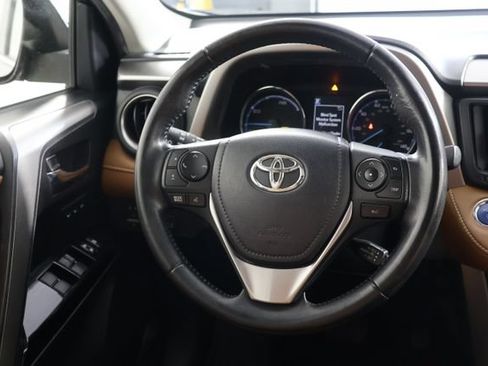 Used 2017 Toyota RAV4 Limited w/ Advanced Technology Package AWD/4WD image 10