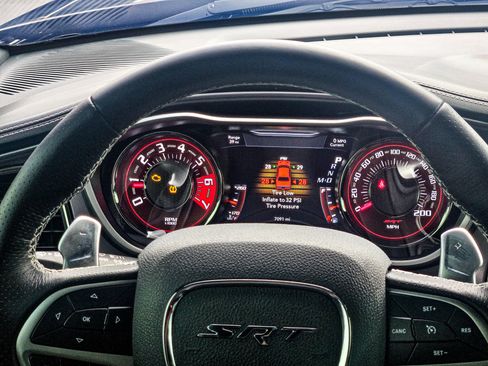 Used 2023 Dodge Challenger SRT Hellcat image 40