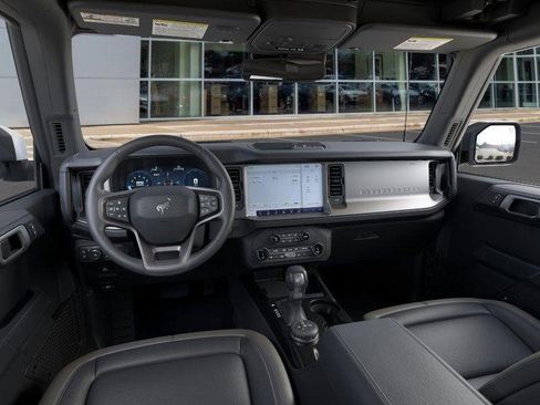 New 2026 Ford Bronco Outer Banks image 9