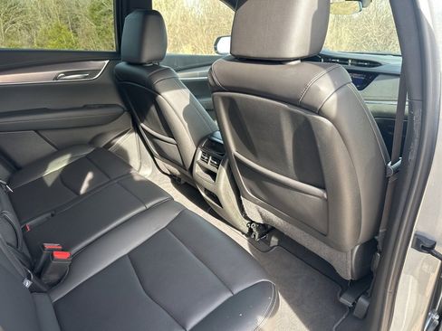 Used 2025 Cadillac XT5 Luxury image 41