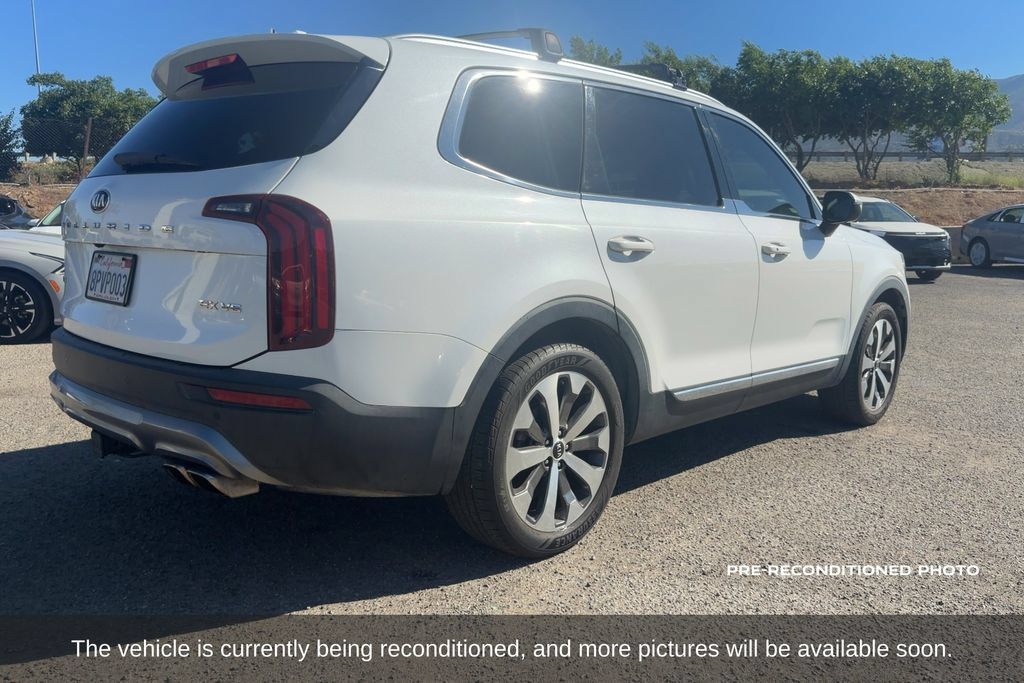 Used 2020 Kia Telluride EX w/ EX Premium Package AWD/4WD image 6