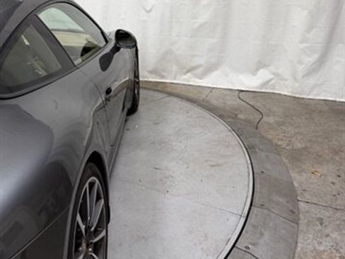 Used 2014 Porsche 911 Carrera S image 13