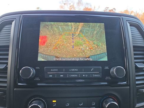 Used 2024 Nissan Titan SV w/ Accessory Utility Package image 22