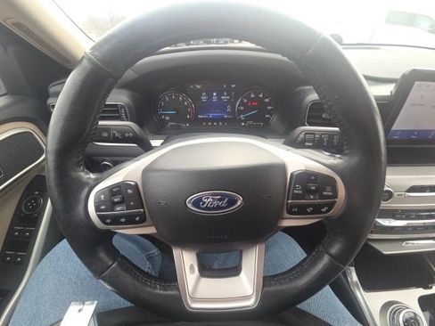 Used 2023 Ford Explorer XLT w/ Equipment Group 202A image 42