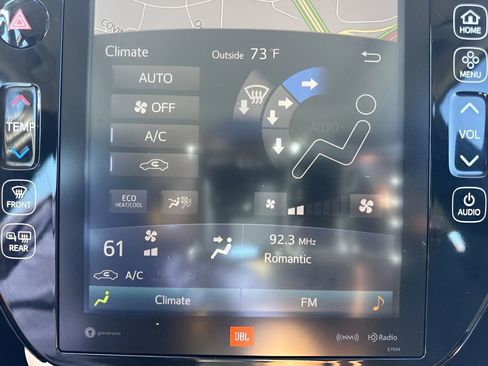 Used 2018 Toyota Prius Four image 19