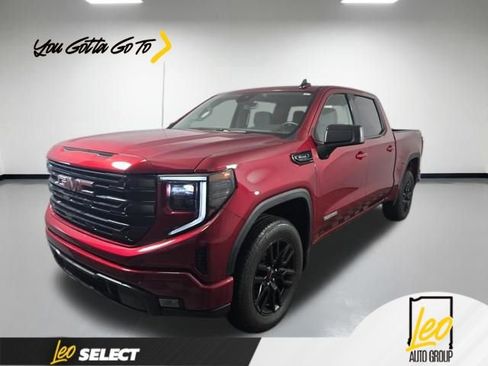 Used 2024 GMC Sierra 1500 Elevation image 1