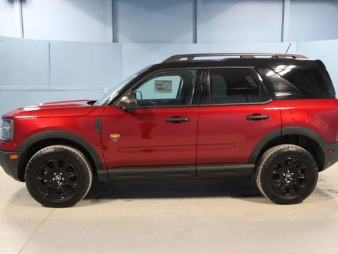 Used 2025 Ford Bronco Sport Badlands AWD/4WD image 27