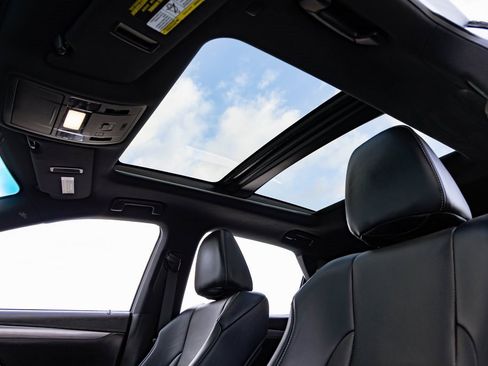 Used 2019 Lexus RX 450h F Sport image 18