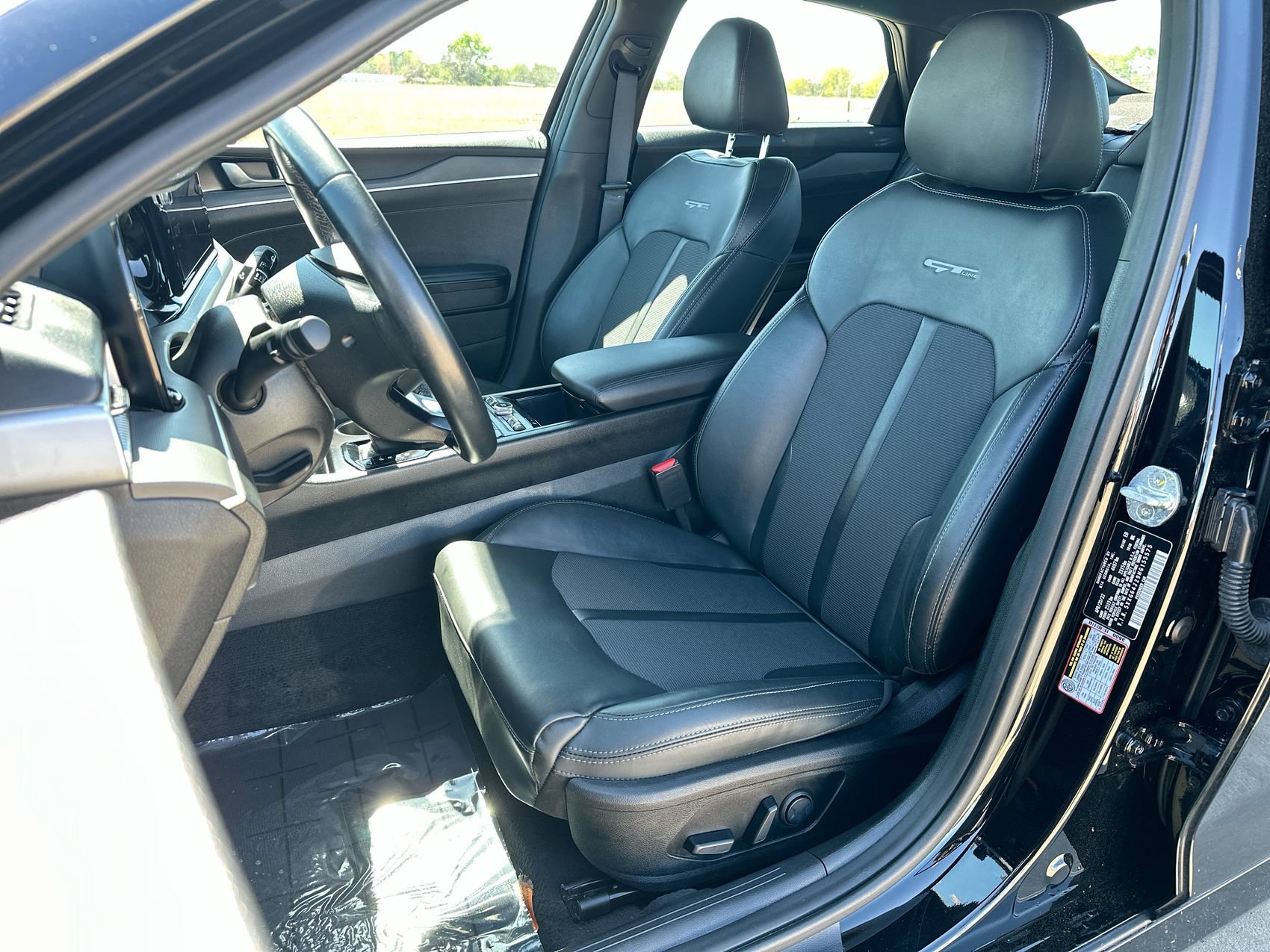 Used 2022 Kia K5 GT-Line AWD/4WD image 11