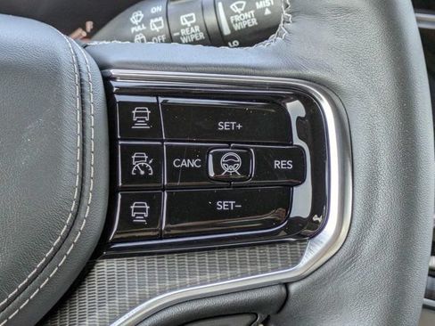 New 2026 Jeep Grand Wagoneer Summit w/ Premium Group III AWD/4WD image 29