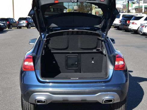 Used 2020 Mercedes-Benz GLA 250 4MATIC image 9