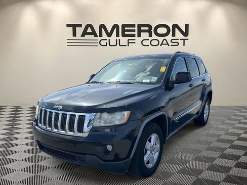 Used 2011 Jeep Grand Cherokee Laredo RWD image 3