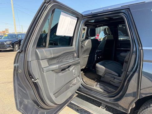 Used 2023 Ford Expedition Max Platinum AWD/4WD image 33