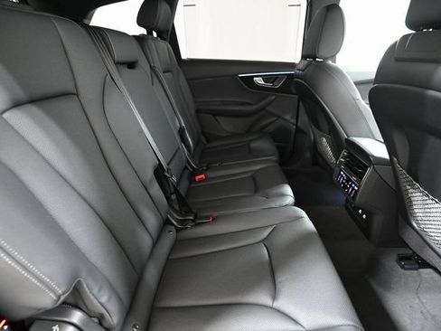 Used 2026 Audi Q7 3.0T Premium Plus AWD/4WD image 29