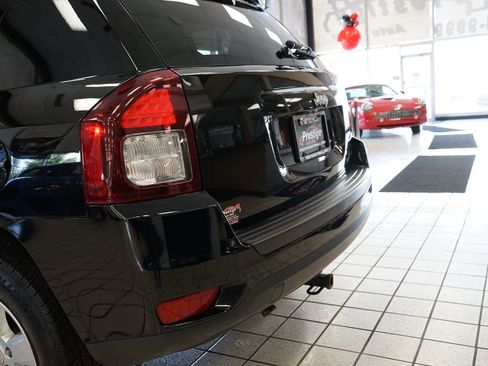 Used 2016 Jeep Compass Sport w/ Power Value Group FWD image 11