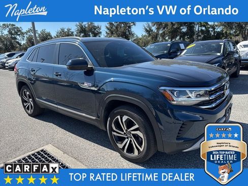 Used 2022 Volkswagen Atlas Cross Sport SEL image 3