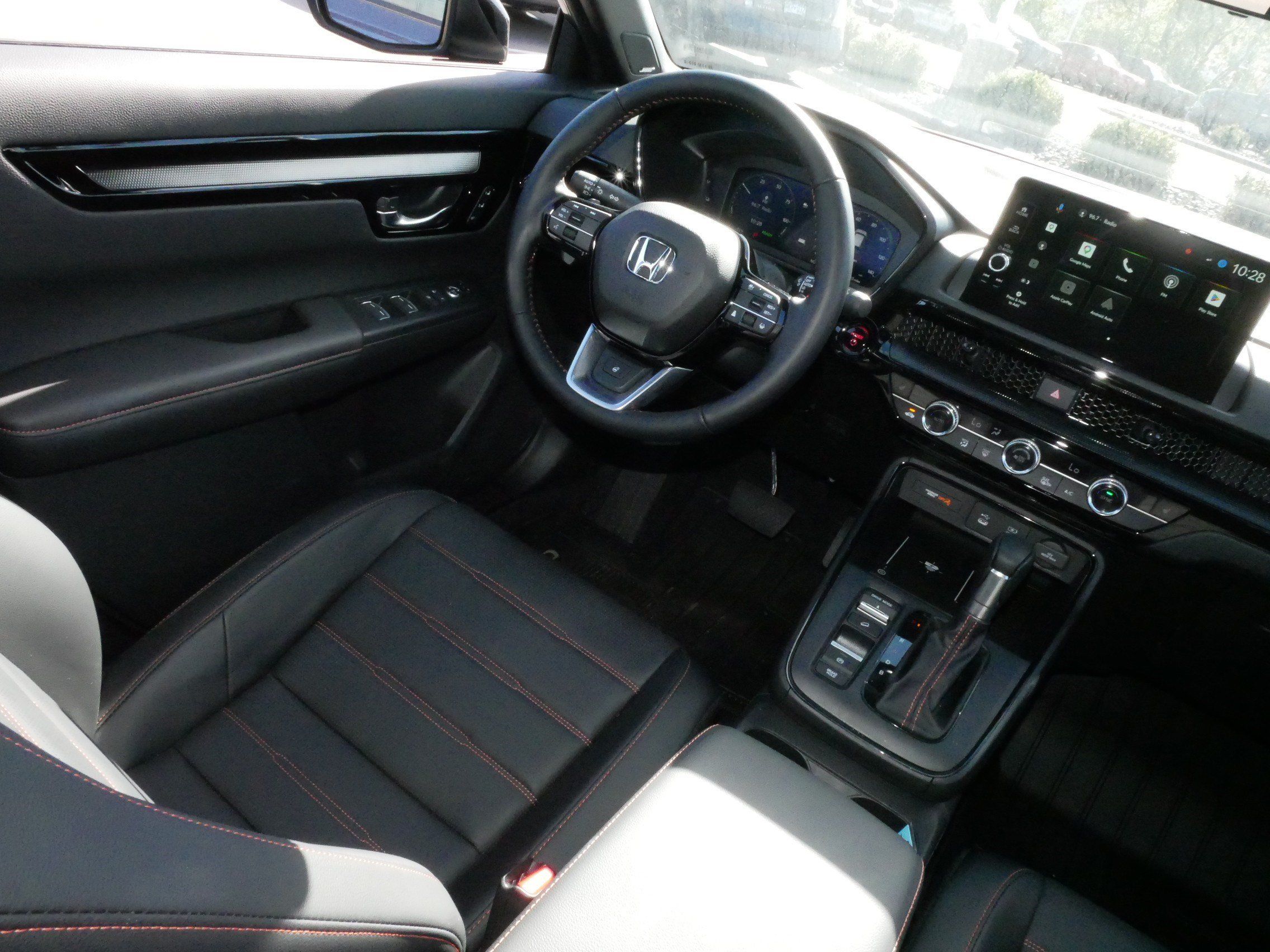 Used 2026 Honda CR-V Sport Touring image 9