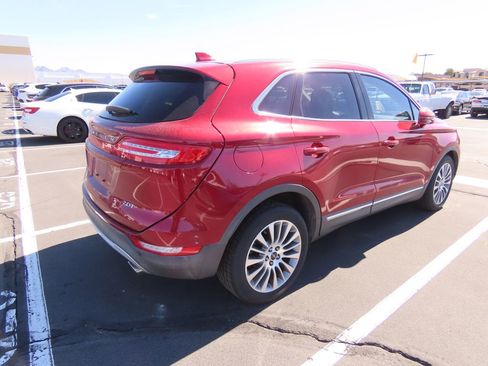 Used 2017 Lincoln MKC Reserve image 3