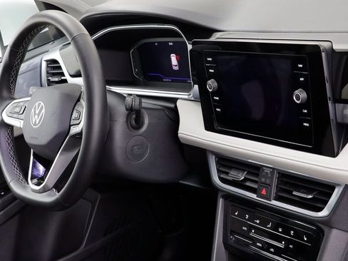 Used 2025 Volkswagen Taos SEL w/ Black Wheel Plus Package image 22