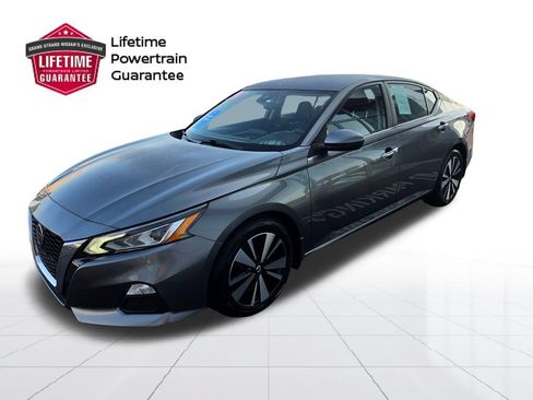Used 2022 Nissan Altima 2.5 SV FWD image 1