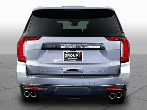 Used 2023 GMC Yukon Denali Ultimate AWD/4WD image 5