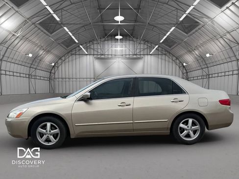 Used 2005 Honda Accord EX-L image 2