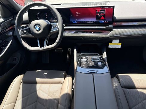 New 2027 BMW 540i xDrive w/ Executive Package AWD/4WD image 17