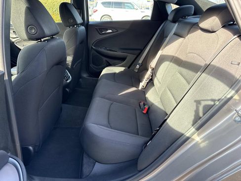 Used 2024 Chevrolet Malibu LT image 28