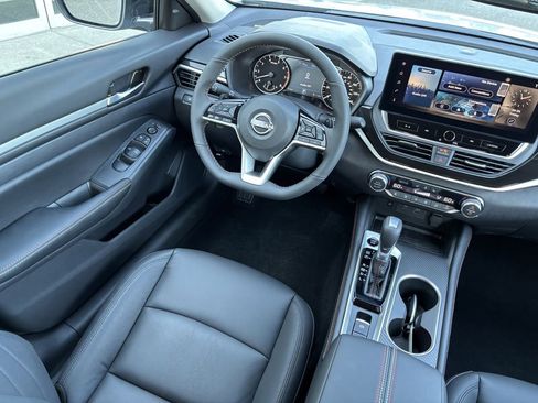 New 2026 Nissan Altima 2.5 SR FWD image 20