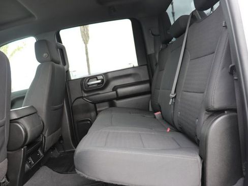 Used 2023 Chevrolet Silverado 2500 LT image 12