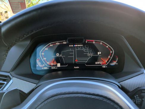 Certified 2023 BMW X6 M50i w/ Executive Package image 16