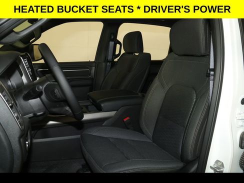 New 2026 RAM 1500 4x4 Crew Cab image 4