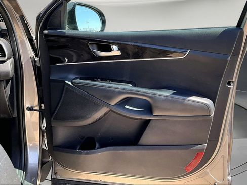 Used 2016 Kia Sorento L FWD image 26