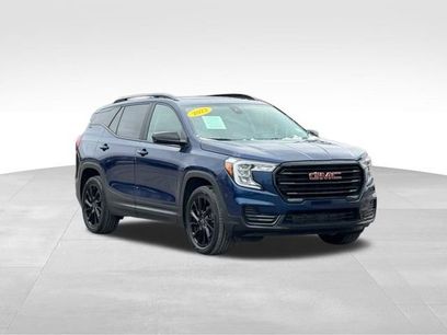 Used 2023 GMC Terrain SLE w/ Driver Convenience Package