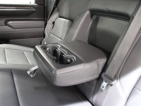 Used 2024 Chevrolet Silverado 2500 LTZ w/ LTZ Convenience Package AWD/4WD image 23