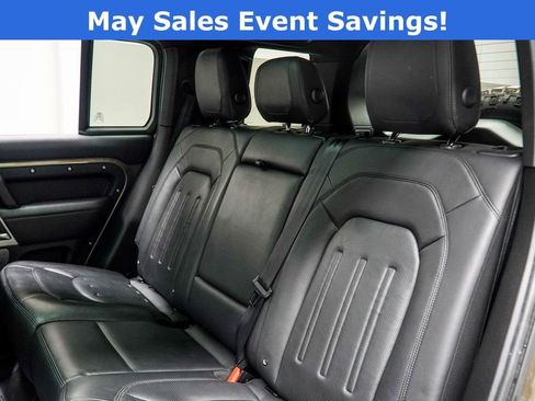 Used 2022 Land Rover Defender 110 XS Edition AWD/4WD image 39