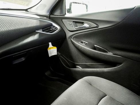 Used 2024 Chevrolet Malibu LS w/ Driver Confidence Package image 27