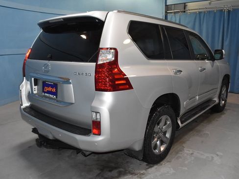 Used 2013 Lexus GX 460 Premium image 32