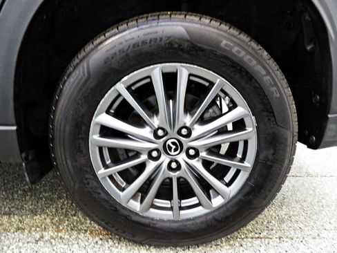 Used 2018 MAZDA CX-5 Sport w/ I-ACTIVSENSE Package FWD image 19