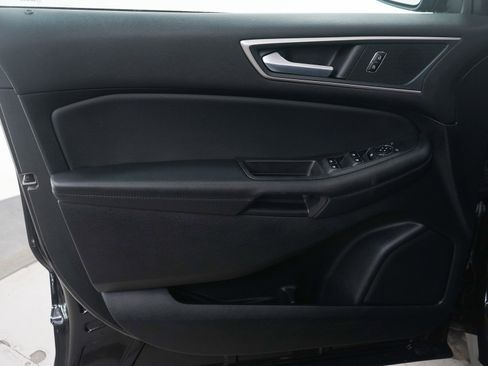 Used 2024 Ford Edge SEL image 19