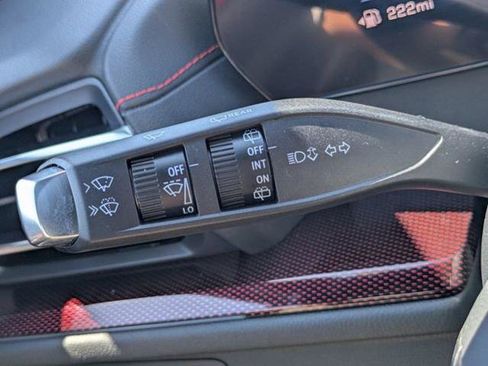 New 2026 Chevrolet Traverse RS w/ LPO, Floor Liner Package FWD image 32