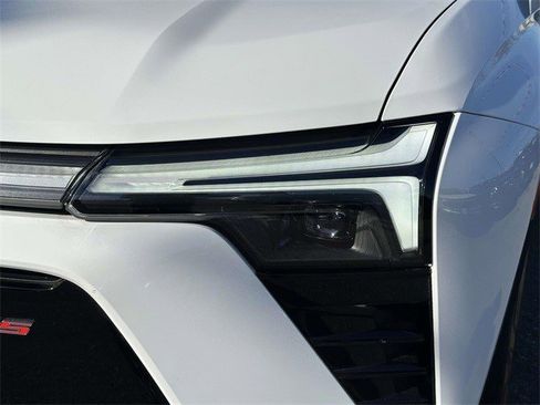 Certified 2024 Chevrolet Blazer EV RS image 12