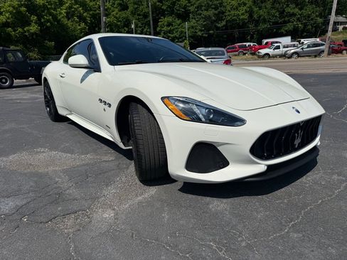 Used 2018 Maserati GranTurismo Sport RWD image 78