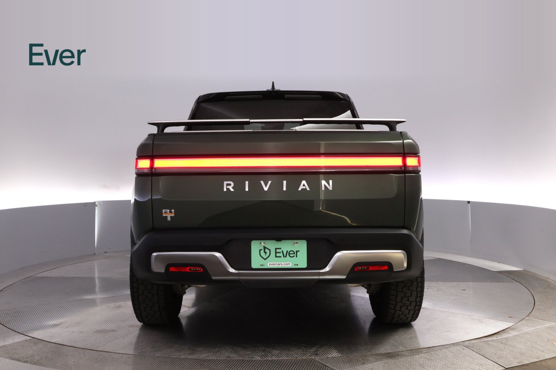 Used 2022 Rivian R1T Adventure AWD/4WD image 15
