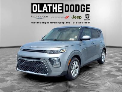 Used 2022 Kia Soul LX w/ Technology Package