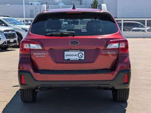 Used 2019 Subaru Outback 2.5i Limited image 5