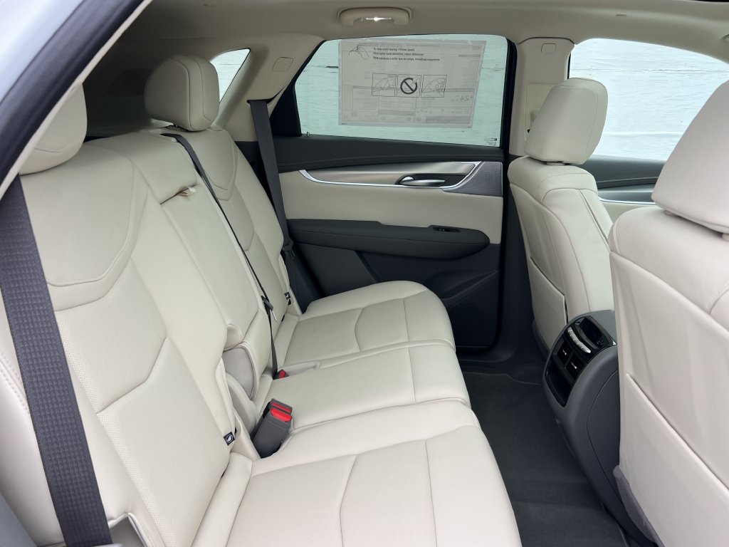 New 2026 Cadillac XT5 Premium Luxury w/ Driver Assist Package FWD image 22