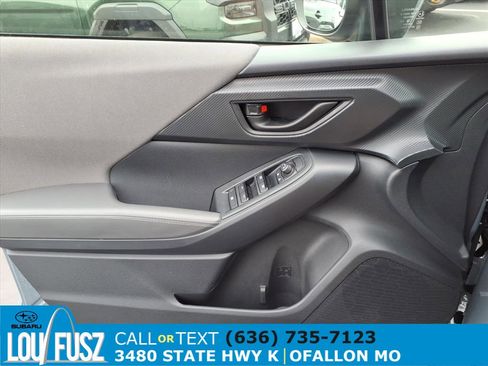 Certified 2025 Subaru Crosstrek 2.0i Premium image 18