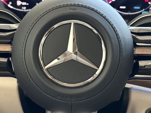 New 2026 Mercedes-Benz GLS 450 4MATIC image 41